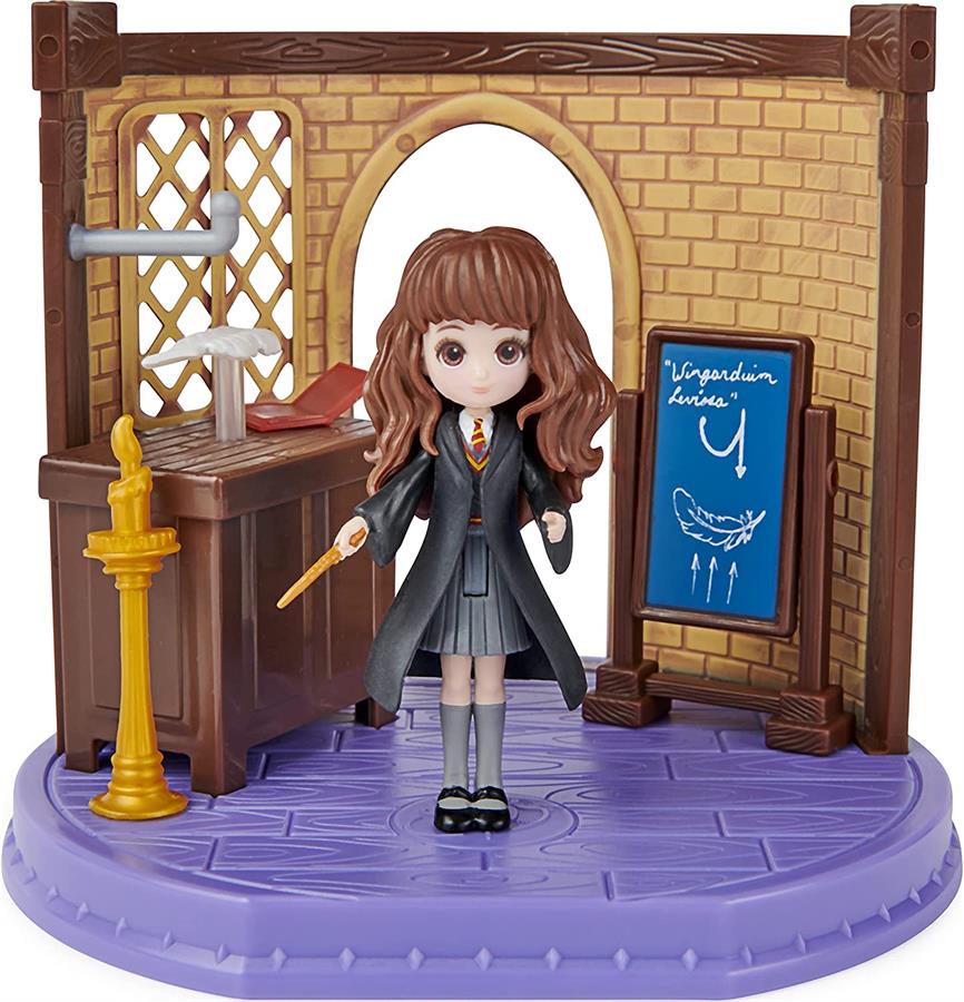 SPIN MASTER HARRY POTTER WIZARDING WORLD CHARMS CLASSROOM HERMIONE