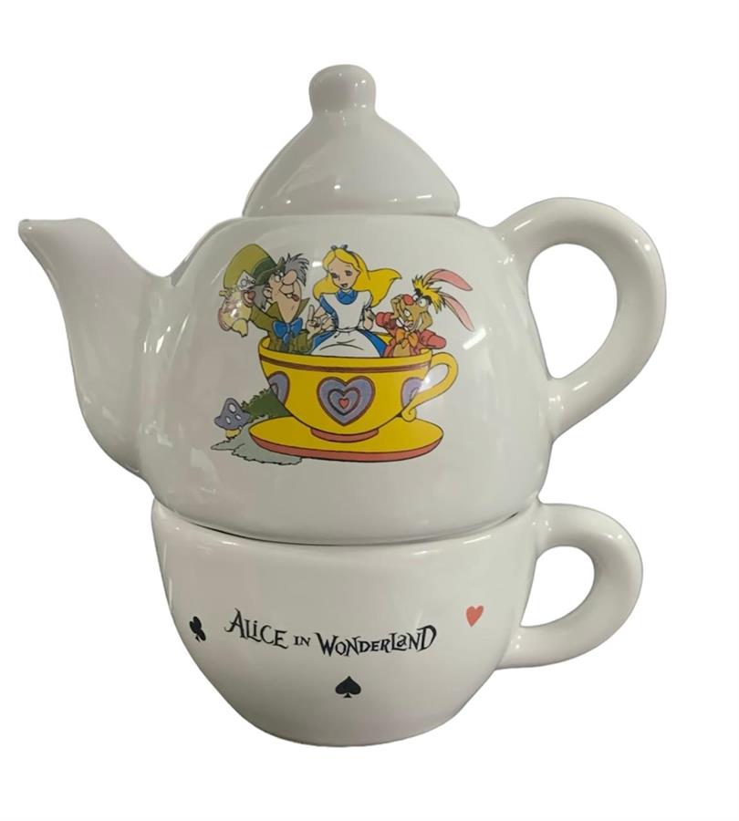 TETERA ALICIA EN TAZA