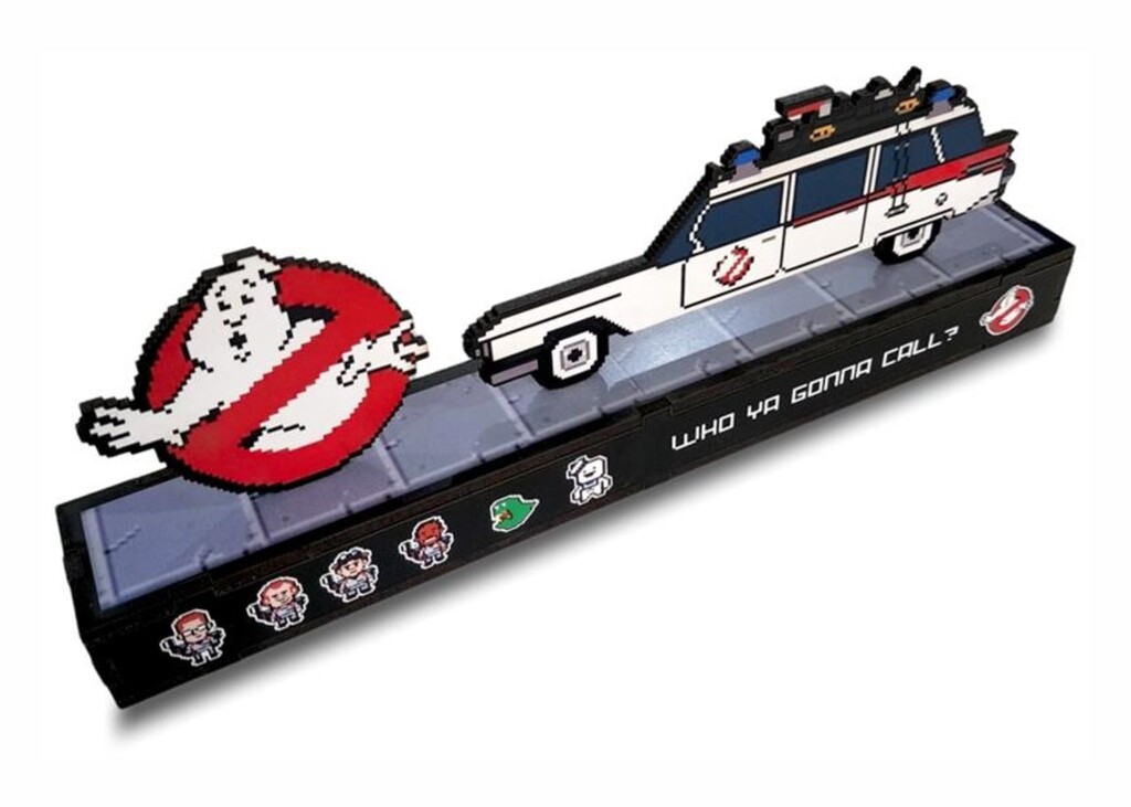ADORNO PIXEL CAZAFANTASMAS ECTO 1