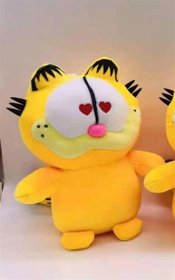 PELUCHE GARFIELD 20 CM MODELOS VARIOS