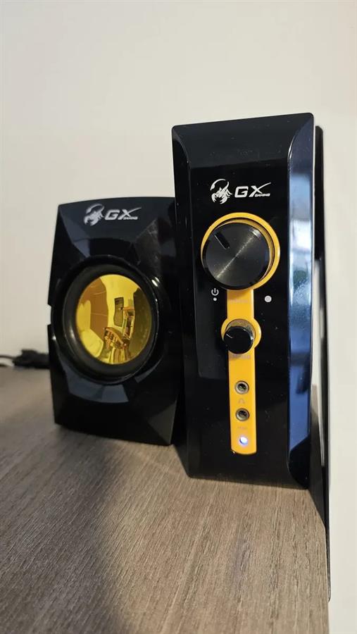 GENIUS PARLANTES GX SW-G2.1 3000 II BLACK GAMING PRODUCTO NUEVO SIN CAJA
